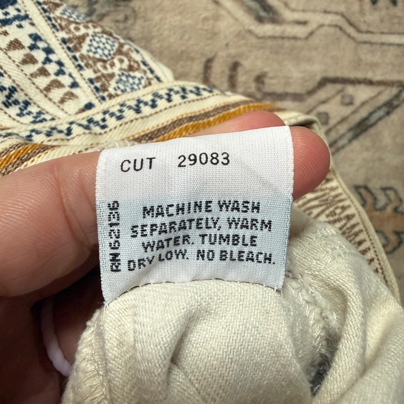 VINTAGE Guess by Georges Marciano Boho Southwestern Denim Vest-Made in USA-Small - Picture 12 of 12